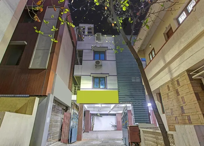 Townhouse 834 Jp Paradise Near Pvr Cinemas Skywalk