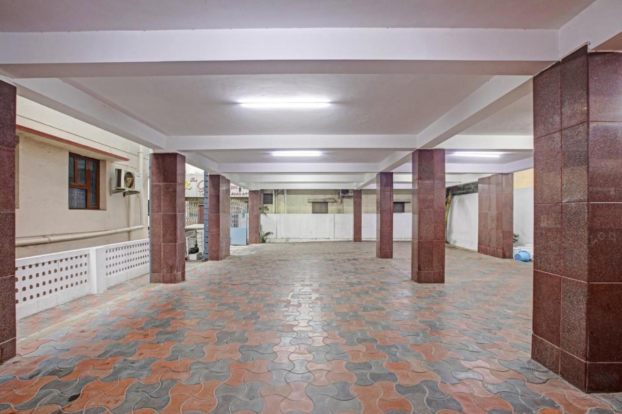 Townhouse 834 Jp Paradise Near Pvr Cinemas Skywalk 4*